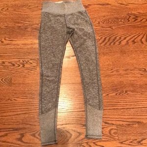 Alo Yoga brand grey lounge leggings size xs